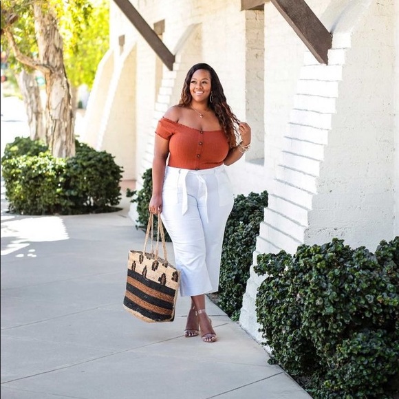 WARM NEUTRALS PLUS SIZE MYSTERY BOX 5 PIECES - Picture 6 of 17